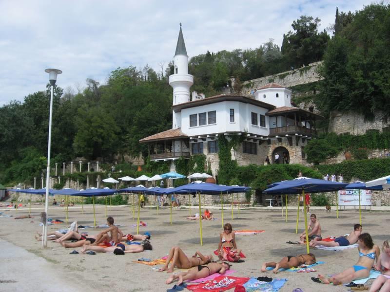 Paris Hotel Balchik Bagian luar foto